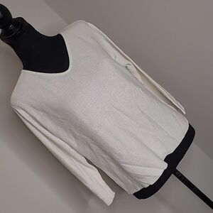 Sarah McKenzie  pullover cropped top